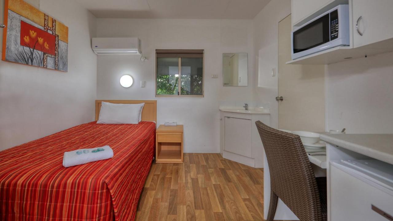 Chinchilla Motor Inn Extérieur photo
