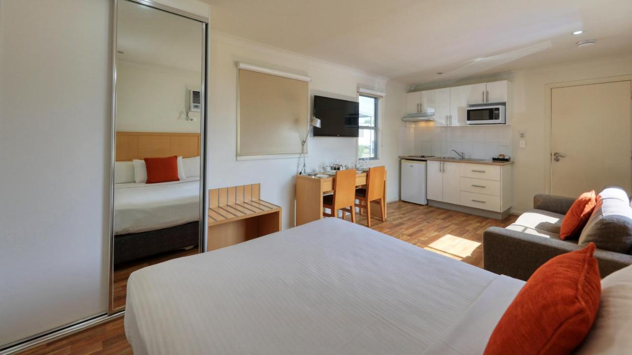 Chinchilla Motor Inn Extérieur photo